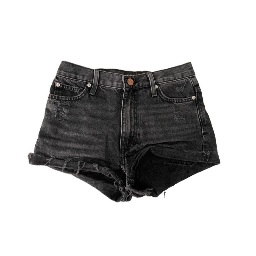 URBAN OUTFITTERS BDG girlfriend high-rise black denim shorts size 24